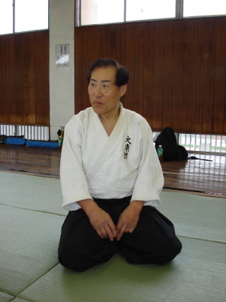 長尾一刀斎全祐宗家の肖像|大東流と無限神刀流の継承者